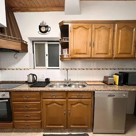 Escapada Amarela Et Detente Santa Barbara (Lisbon)